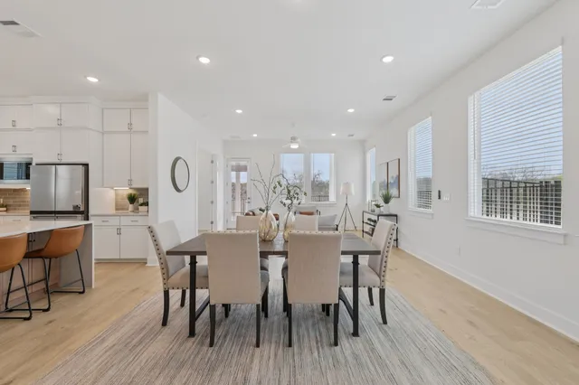 $849,990 | 1602 Kit Circle, Austin, TX 78758