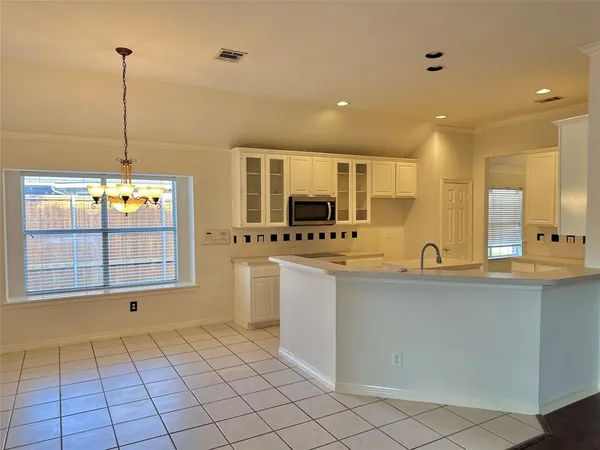 $3,300 | Undisclosed Address, Plano, TX 75025