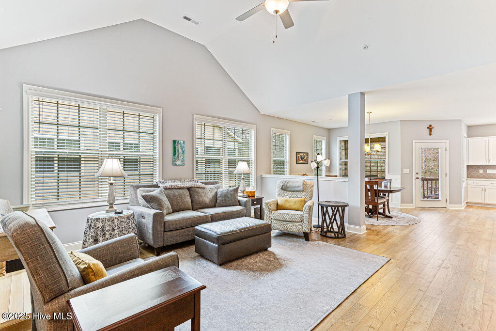 125 Winged Foot Road Pinehurst, NC 28374 - Photo 4 of 34 22-web-or-mls-125 Winged Foot Rd-JFP-16