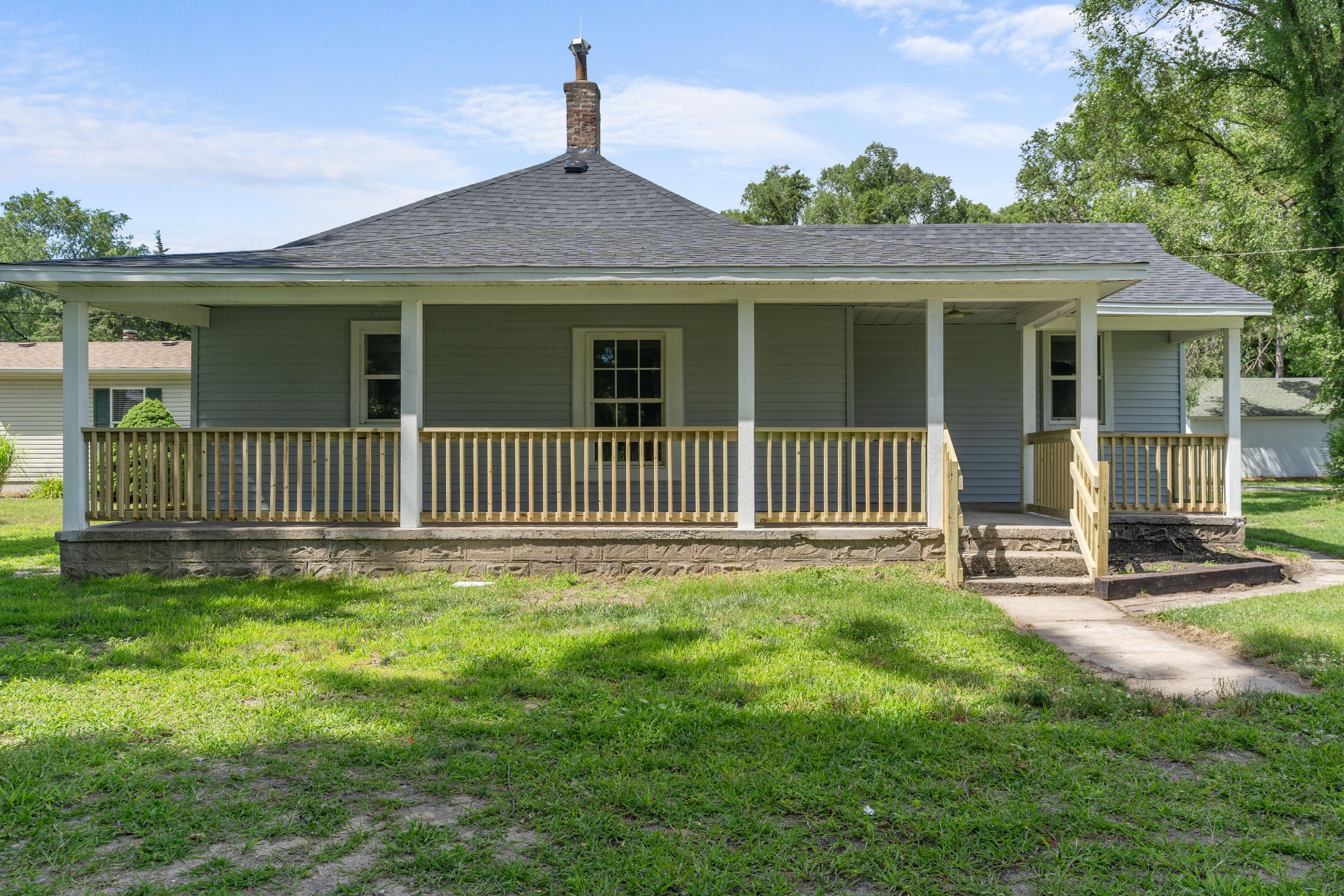 6010 West 1260th Street North Demotte, IN 46310 - Photo 1 of 19 3000x2000