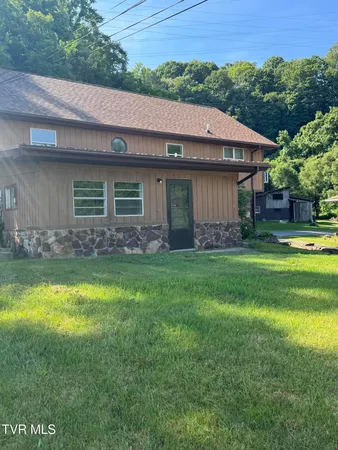 $950 | 171 Gilmer Street, Unit A, Kingsport, TN 37665