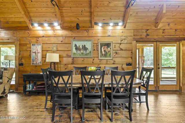 $3,250,000 | 1163 John Amacker Road, Poplarville, MS 39470