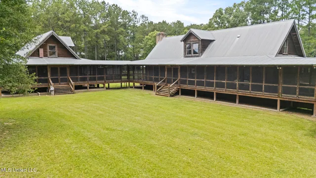 $3,250,000 | 1163 John Amacker Road, Poplarville, MS 39470