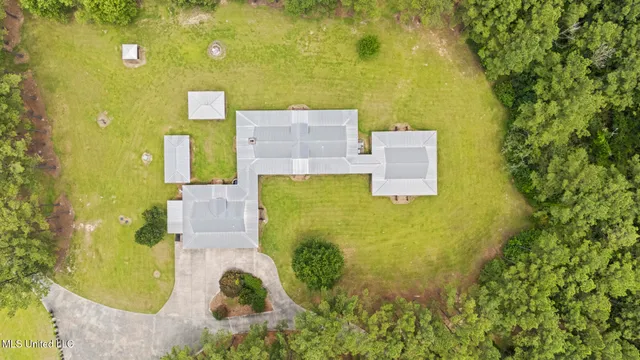 $3,250,000 | 1163 John Amacker Road, Poplarville, MS 39470