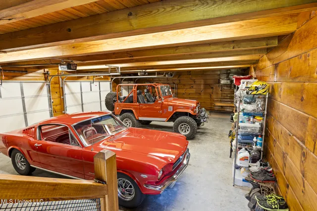 $3,250,000 | 1163 John Amacker Road, Poplarville, MS 39470