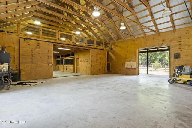 $3,250,000 | 1163 John Amacker Road, Poplarville, MS 39470