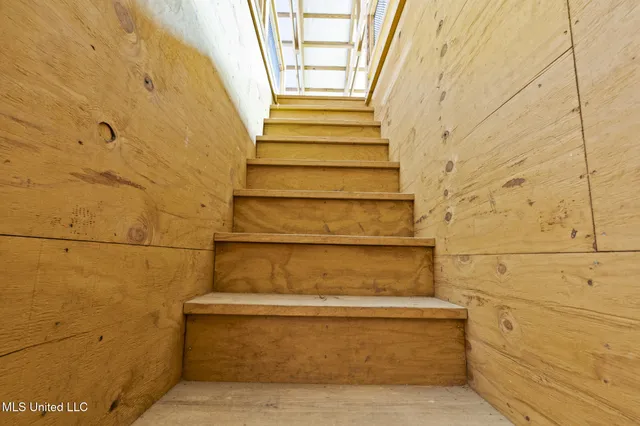 $3,250,000 | 1163 John Amacker Road, Poplarville, MS 39470