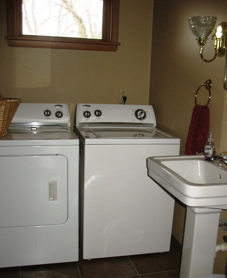 532 Stratton Way Decatur, IN 46733 - Photo 9 of 19 Gallery Image 9