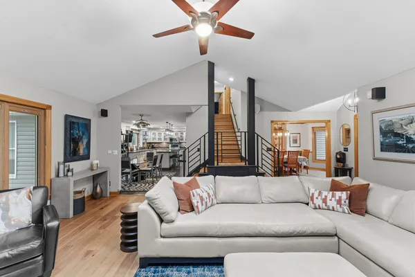 $668,500 | 4986 Foxborough Court, Bettendorf, IA 52722
