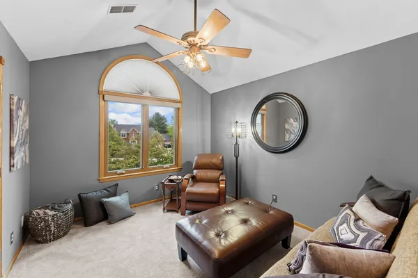 $668,500 | 4986 Foxborough Court, Bettendorf, IA 52722
