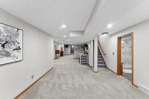 $668,500 | 4986 Foxborough Court, Bettendorf, IA 52722
