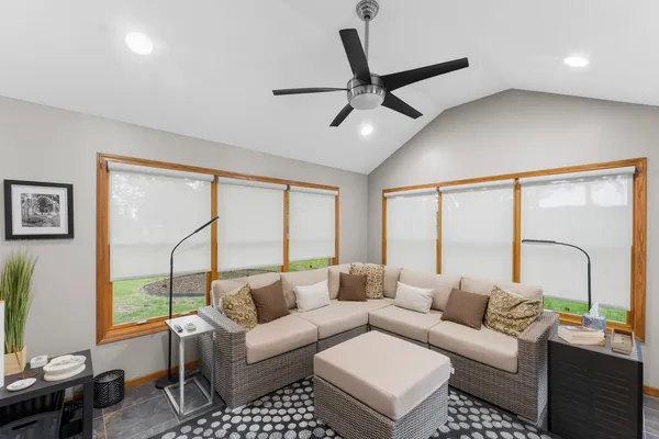 $668,500 | 4986 Foxborough Court, Bettendorf, IA 52722