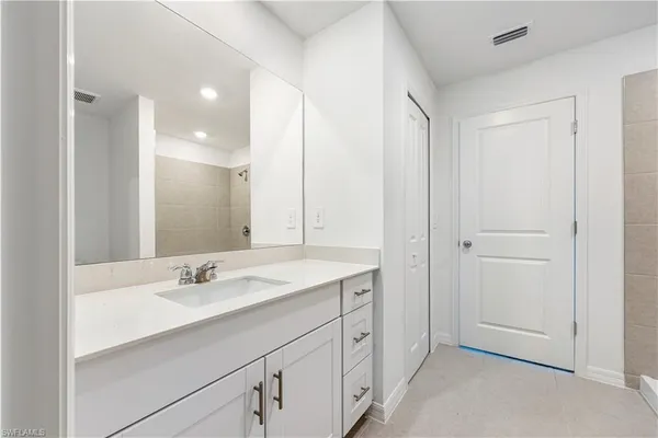 $2,400 | 4074 San Felice Lane, North Fort Myers, FL 33917