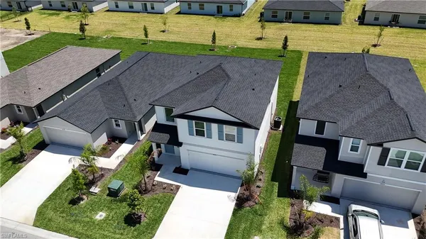 $2,400 | 4074 San Felice Lane, North Fort Myers, FL 33917