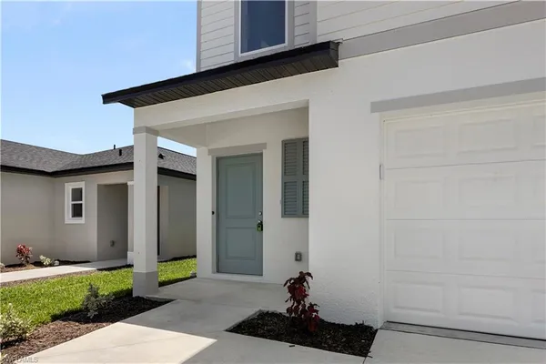 $2,400 | 4074 San Felice Lane, North Fort Myers, FL 33917