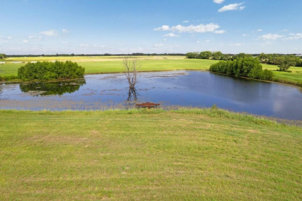 258 County Road Paris, TX 75462 - Photo 34 of 36