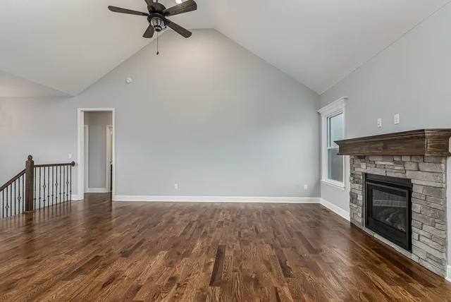 $489,950 | 2703 Stone Creek Avenue, Tonganoxie, KS 66086