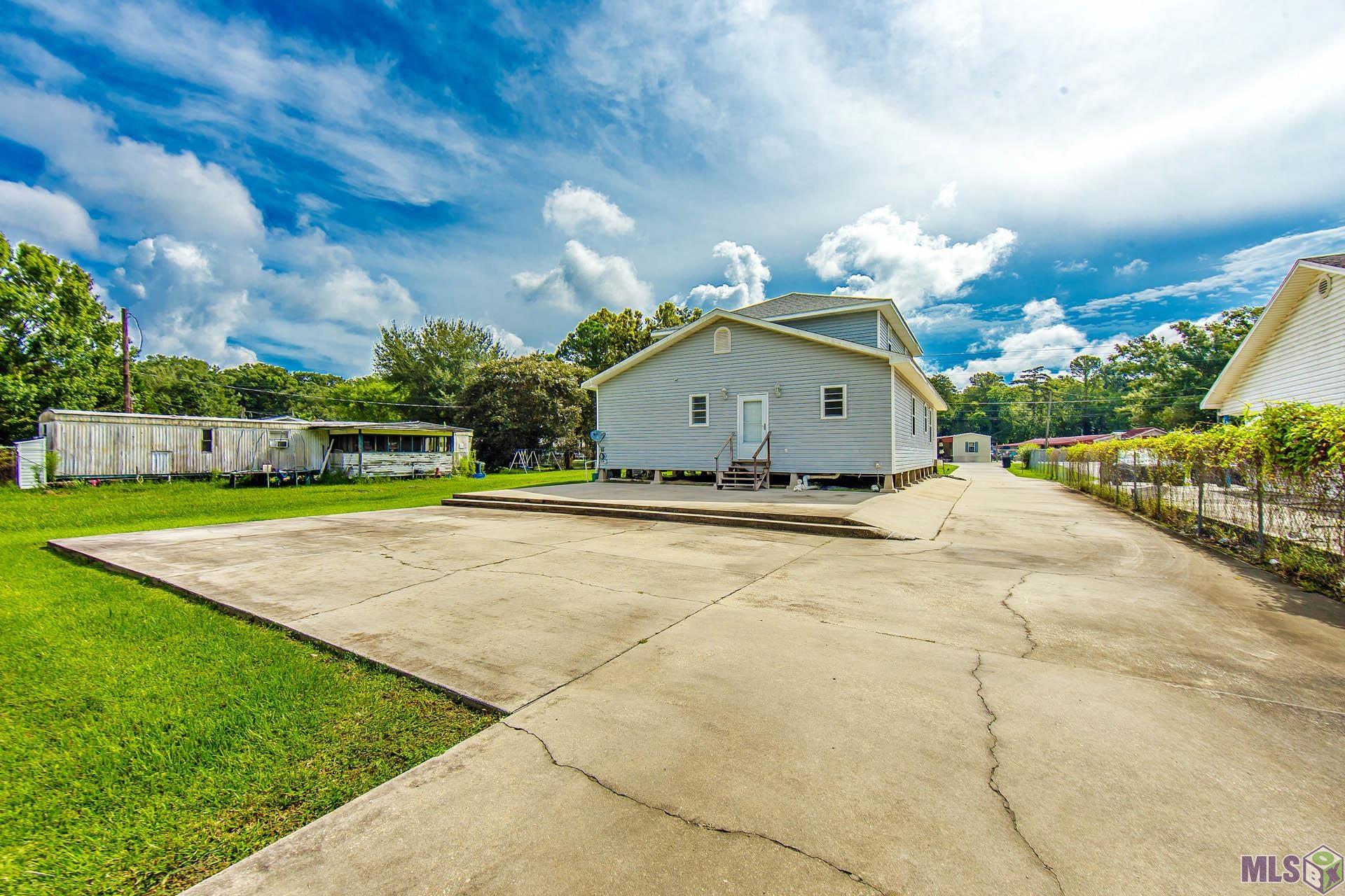 2013 Bull Run Road Schriever, LA 70395 - Photo 3 of 19