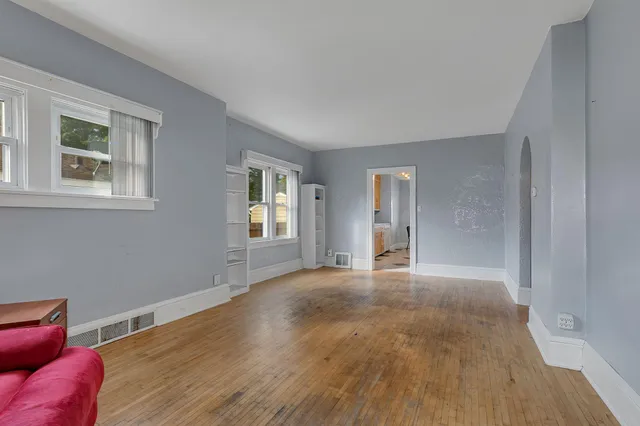 $255,000 | 1033 15th Avenue South, St. Cloud, MN 56301