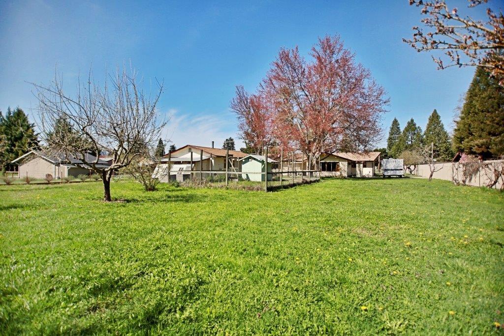 2301 Leonard Road Grants Pass, OR 97527 - Photo 23 of 32 Additional Photo