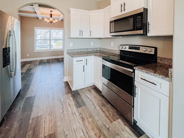 $2,100 | 413 Andean Court, Clarksville, TN 37040