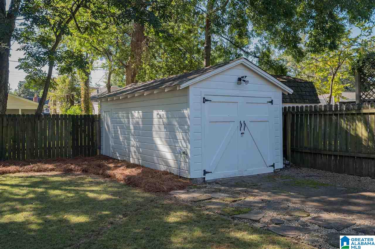 1007 Irving Road Birmingham, AL 35209 - Photo 43 of 44