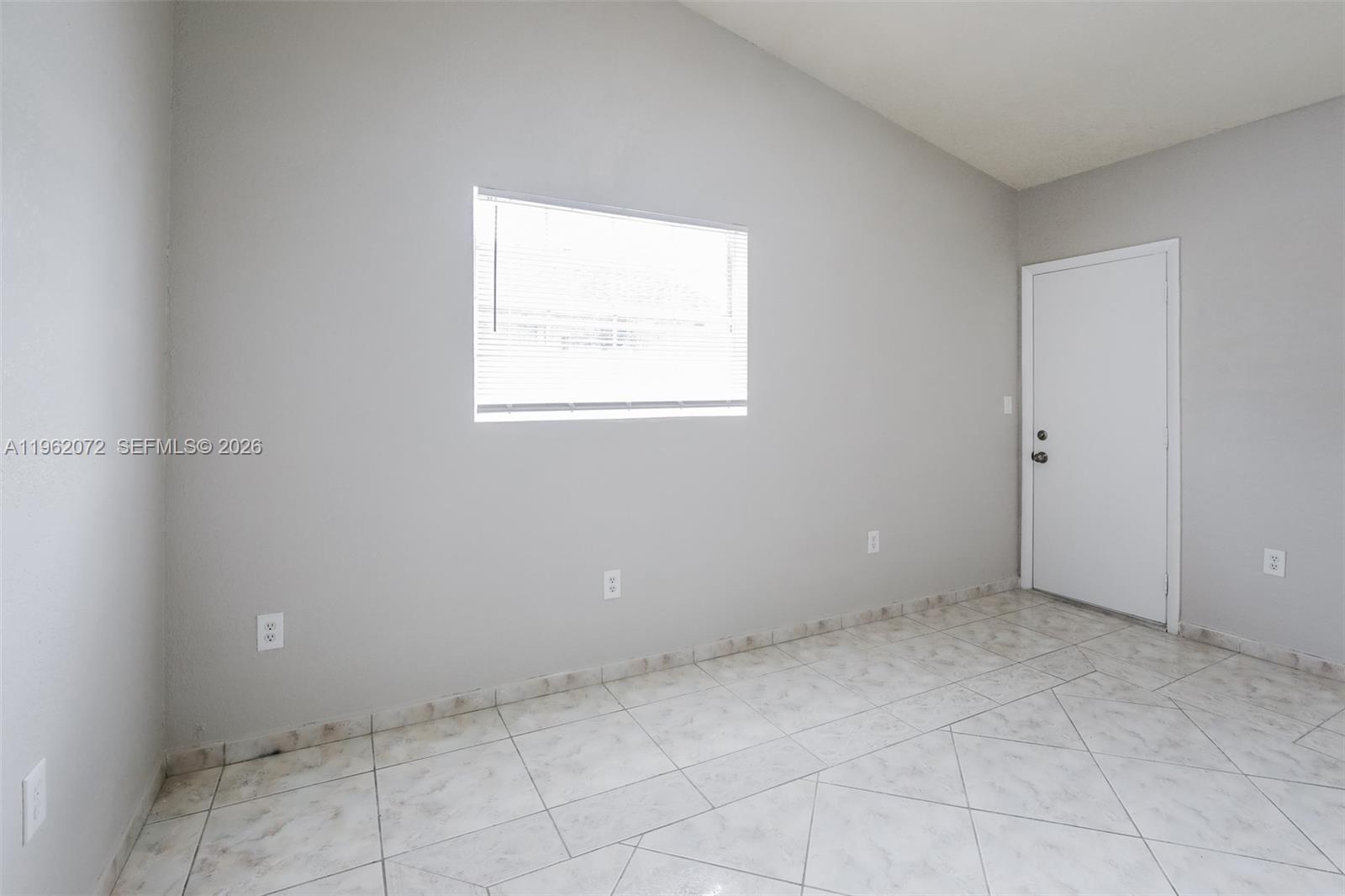 11526 Southwest 170th Street Miami, FL 33157 - Photo 11 of 15