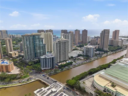 $400,000 | 1717 Ala Wai Boulevard, Unit 607, Honolulu, HI 96815