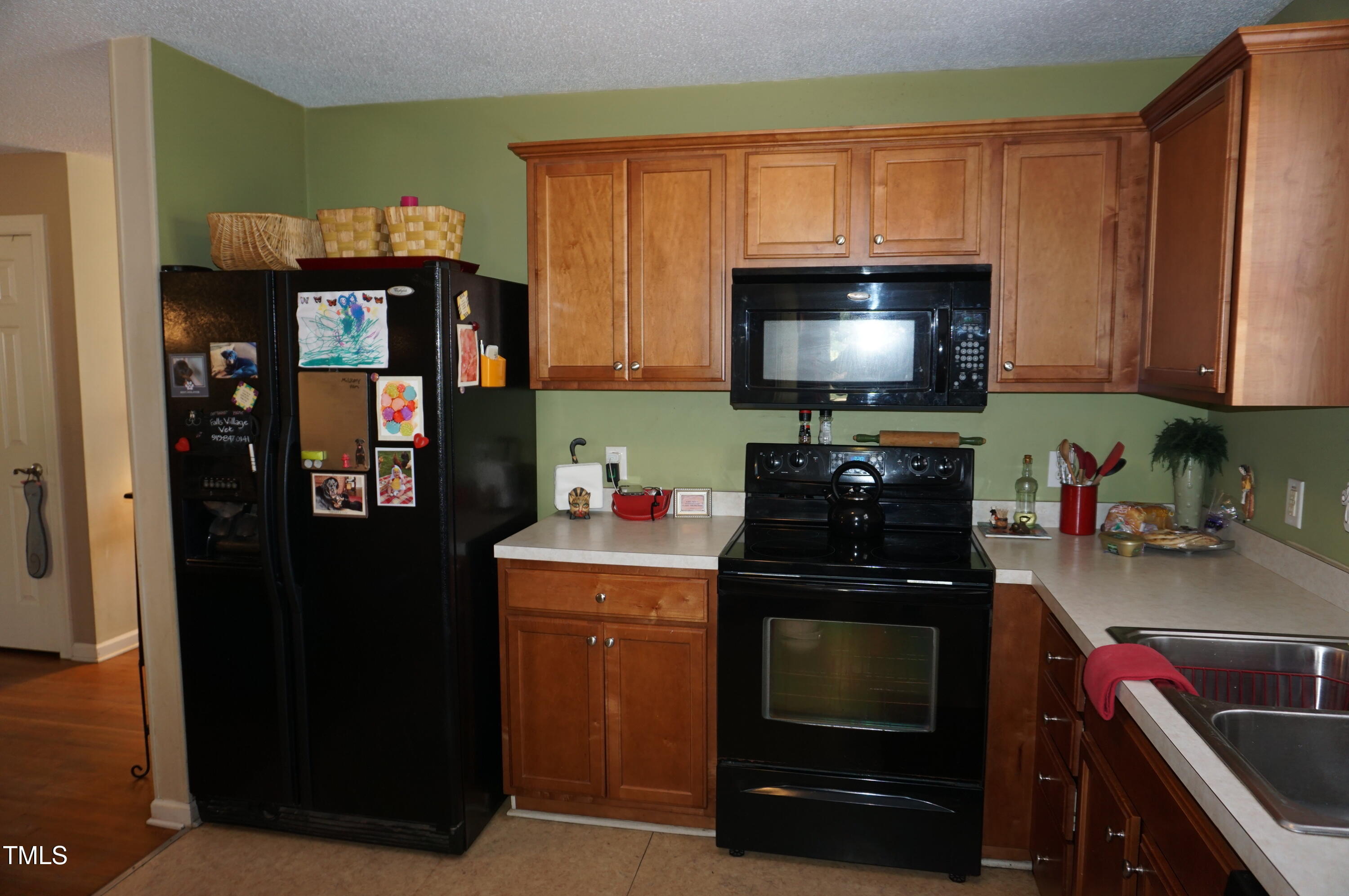 3516 Apache Drive Raleigh, NC 27609 - Photo 12 of 30 DSC05707