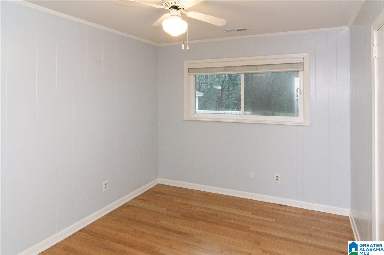 3941 Kyle Lane Birmingham, AL 35243 - Photo 15 of 29
