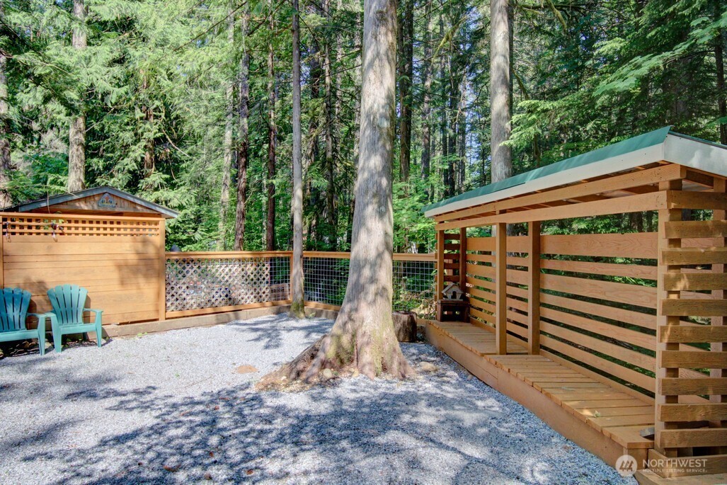 92 Riverside Drive Maple Falls, WA 98266 - Photo 3 of 30