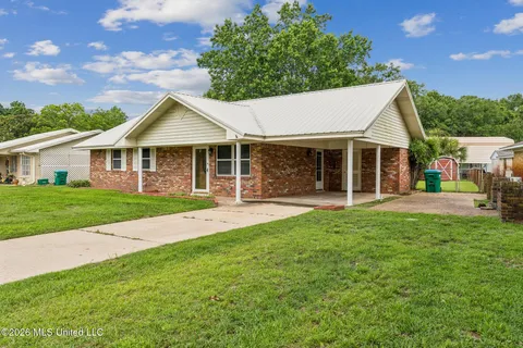 $210,000 | 202 Hunter Drive, Ocean Springs, MS 39564
