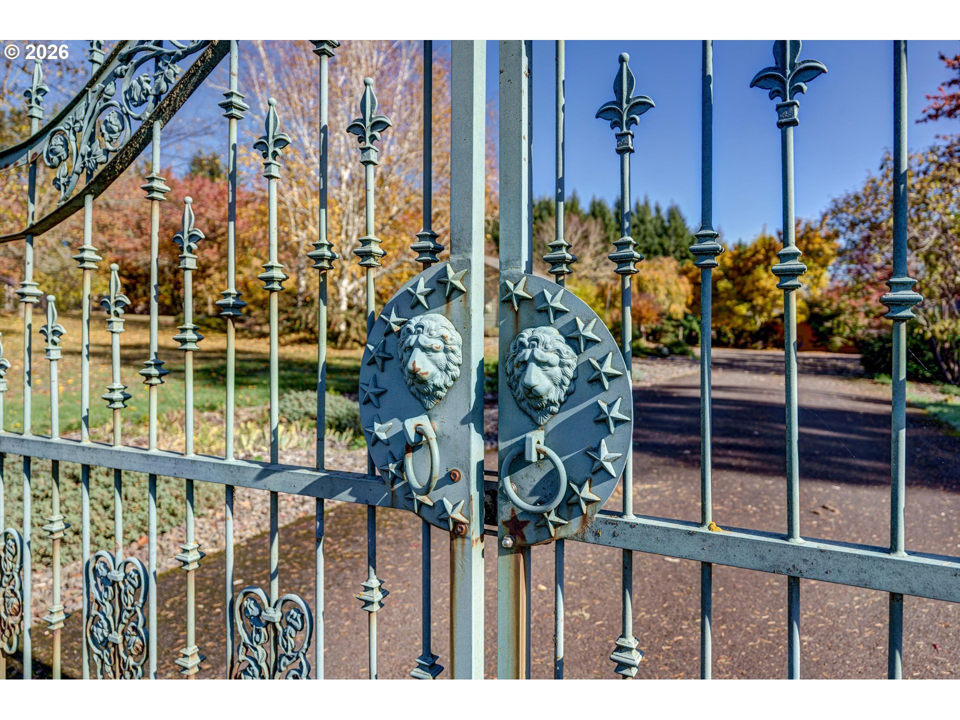 30303 Bellfountain Road Corvallis, OR 97333 - Photo 3 of 47 a view of a balcony