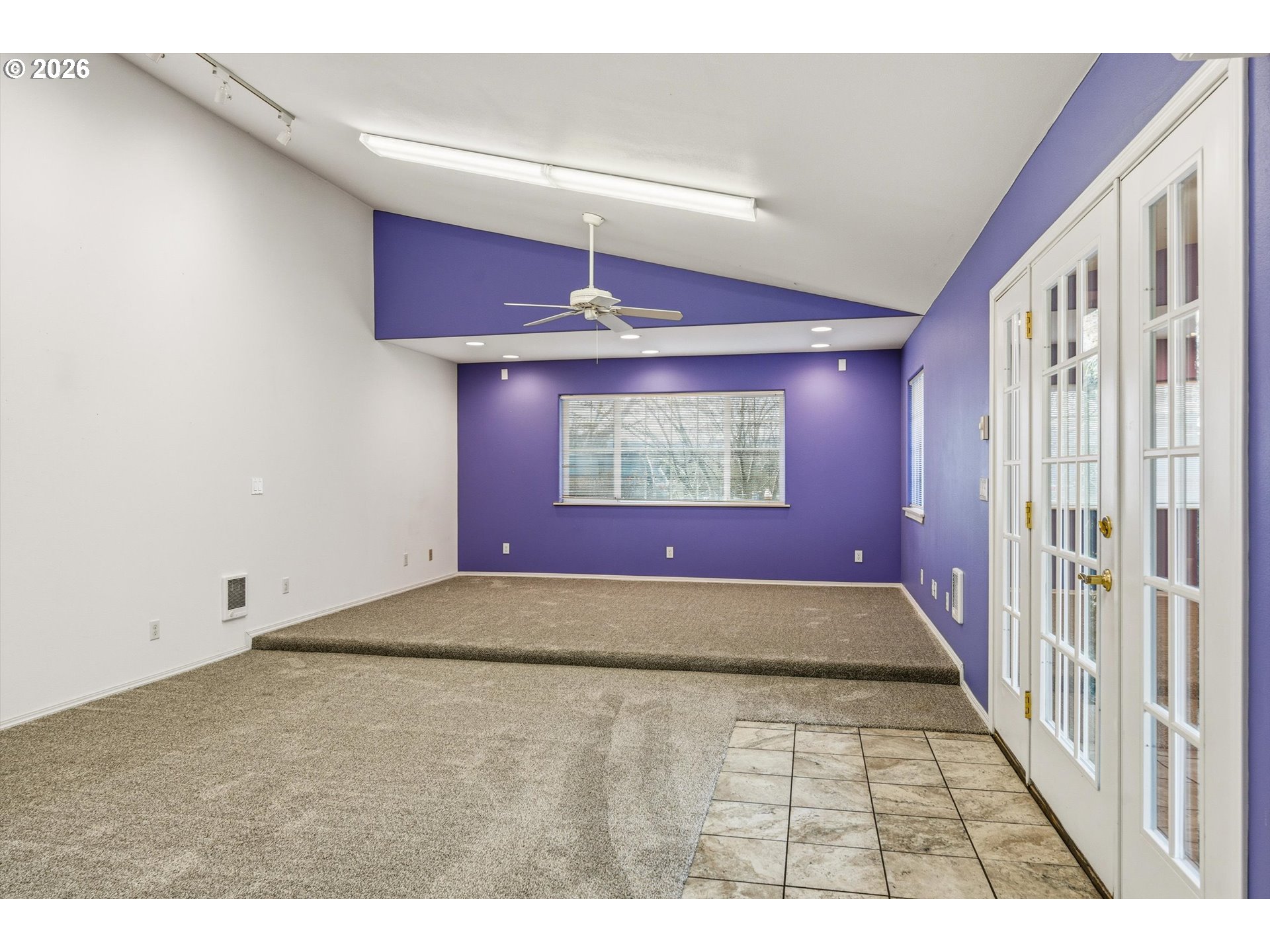 30303 Bellfountain Road Corvallis, OR 97333 - Photo 32 of 47 a view of an front door