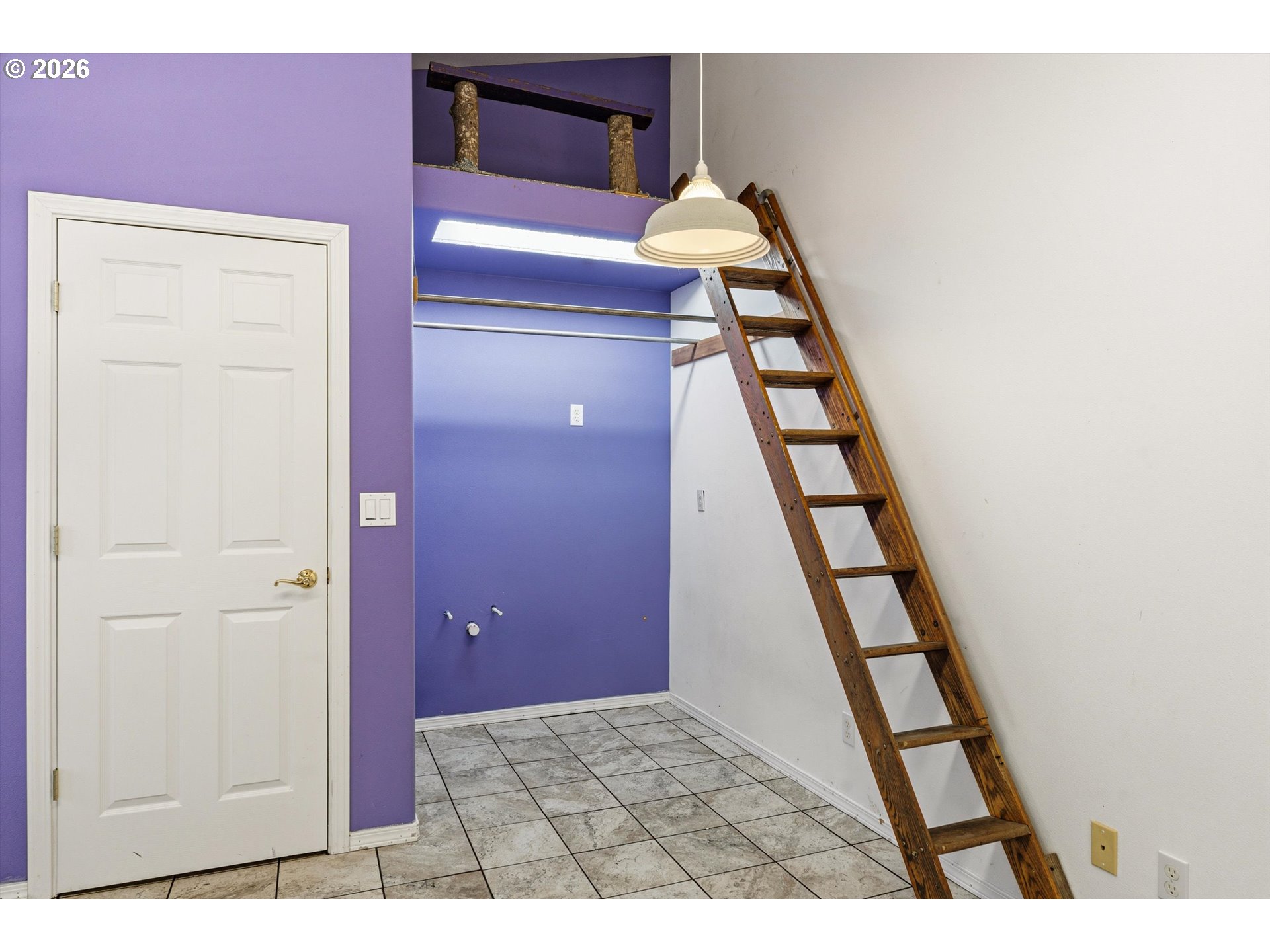 30303 Bellfountain Road Corvallis, OR 97333 - Photo 34 of 47 a view of an entryway with staircase