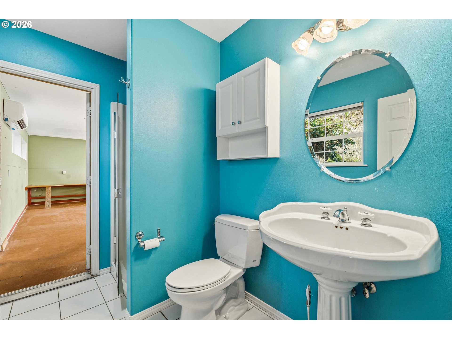 30303 Bellfountain Road Corvallis, OR 97333 - Photo 36 of 47 a bathroom with a sink and a mirror