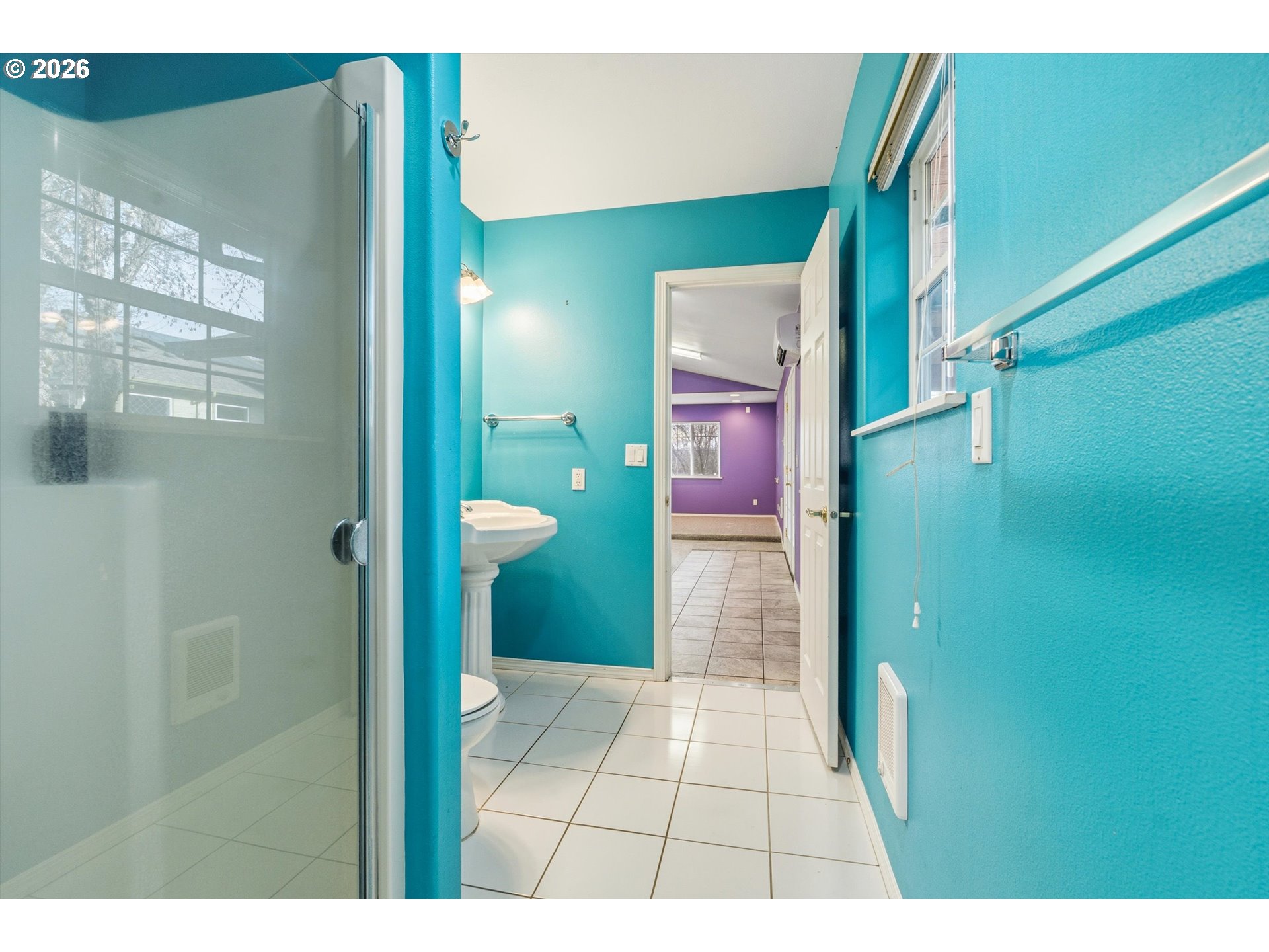 30303 Bellfountain Road Corvallis, OR 97333 - Photo 37 of 47 a bathroom with a shower