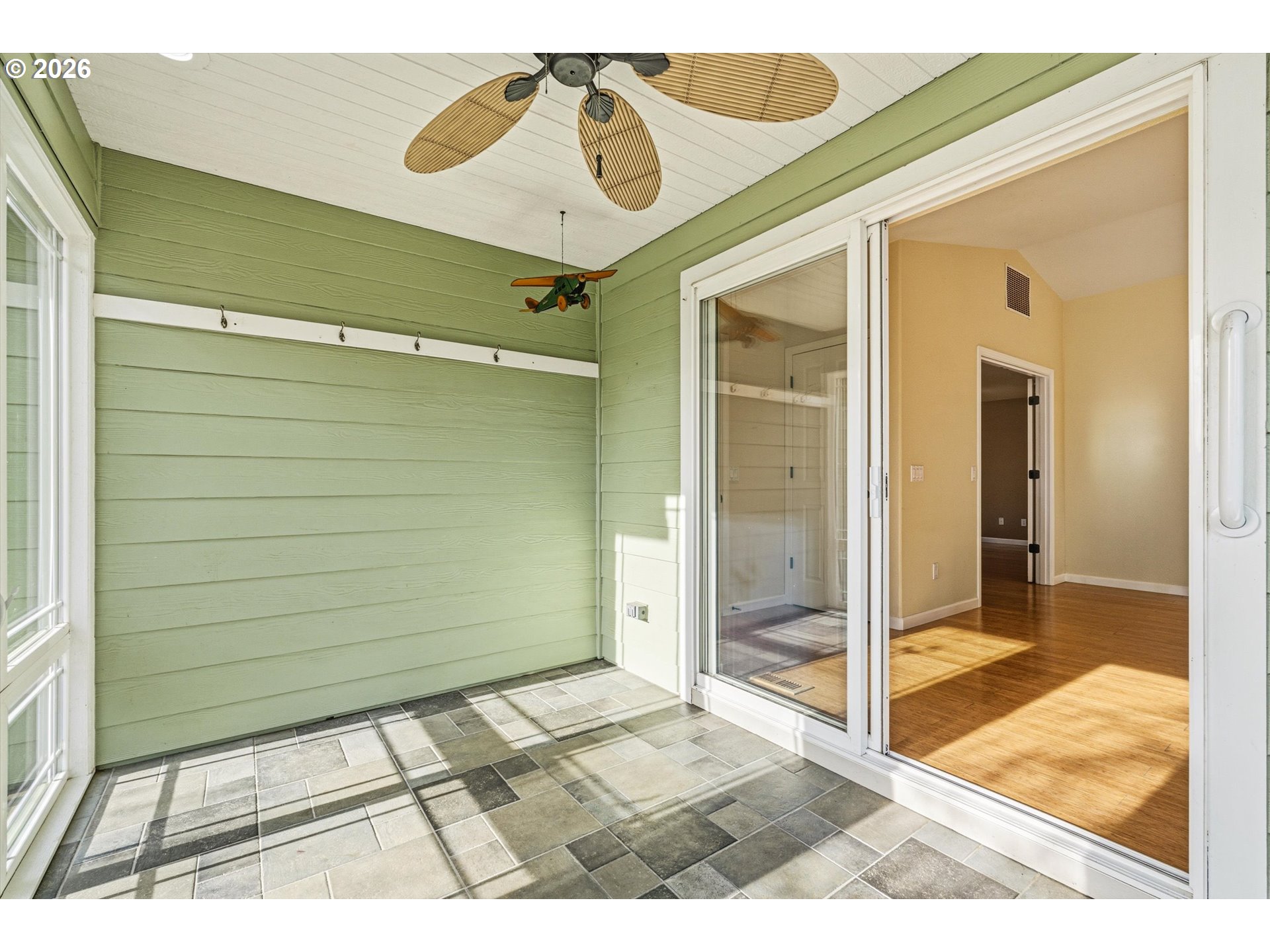 30303 Bellfountain Road Corvallis, OR 97333 - Photo 7 of 47 a view of a bathroom