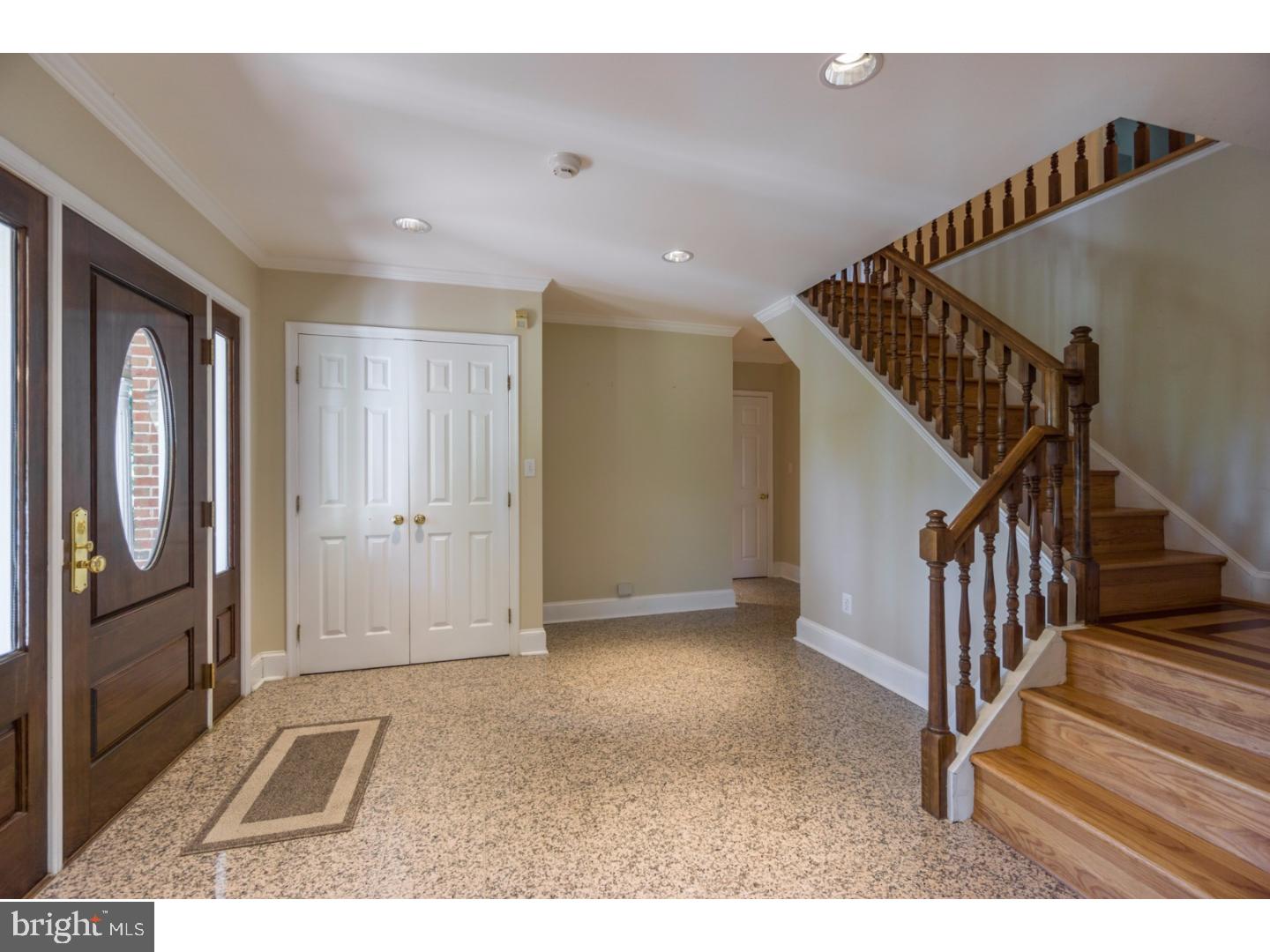 830 Sproul Road Bryn Mawr, PA 19010 - Photo 8 of 25 Foyer