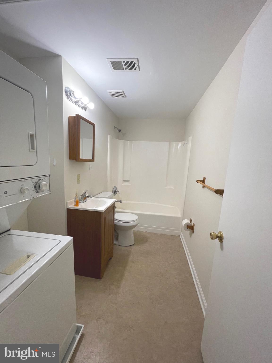 408 South State Street, Unit 2 Newtown, PA 18940 - Photo 6 of 9 Full Bathroom with Laundry