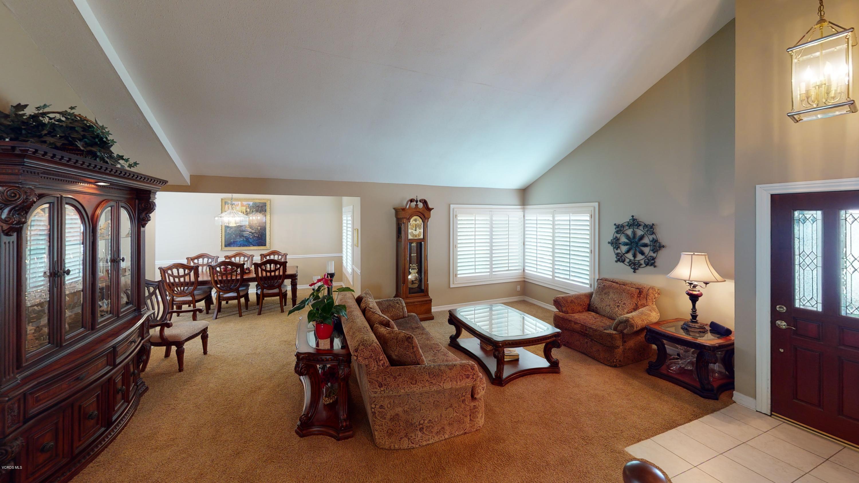 4721 North Buttercreek Road Moorpark, CA 93021 - Photo 11 of 41 4721-N-Buttercreek-Rd-Moorpark-CA-Living