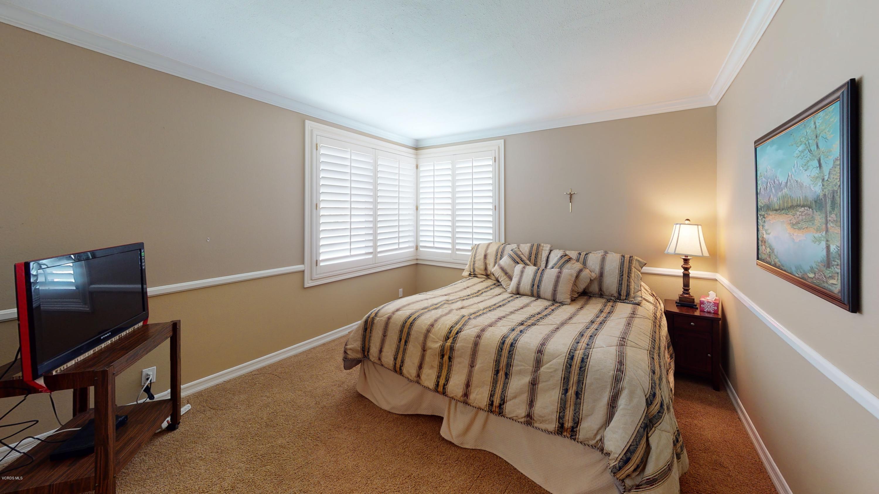 4721 North Buttercreek Road Moorpark, CA 93021 - Photo 24 of 41 4721-N-Buttercreek-Rd-Moorpark-CA-Bedroo
