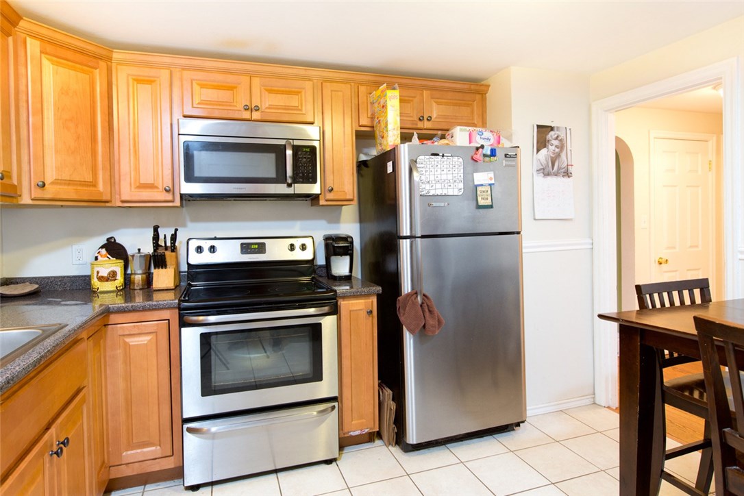 28 Wasaga Road Pawtucket, RI 02861 - Photo 7 of 19 Gallery Image 7