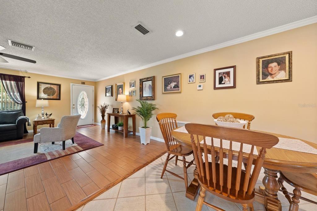 2211 Portside Passage Palm Harbor, FL 34685 - Photo 12 of 55
