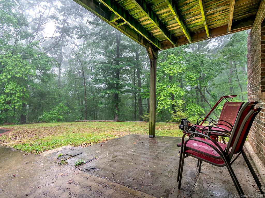 3709 Howard Gap Road Saluda, NC 28773 - Photo 27 of 34 Gallery Image 27