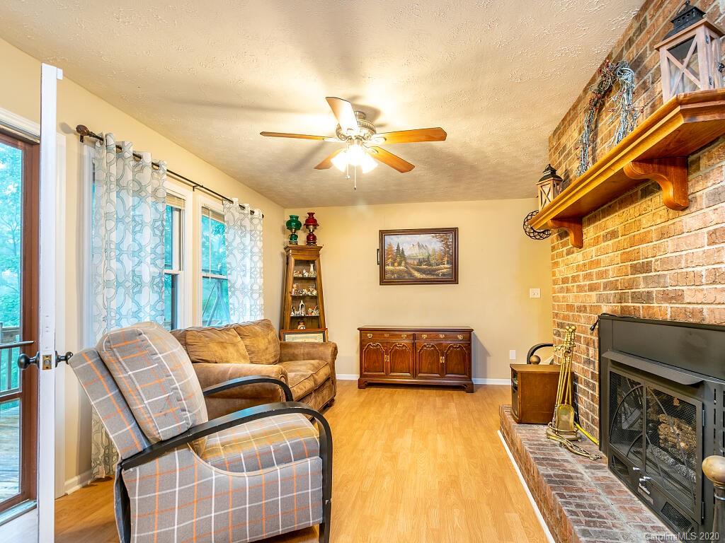 3709 Howard Gap Road Saluda, NC 28773 - Photo 8 of 34 Gallery Image 8
