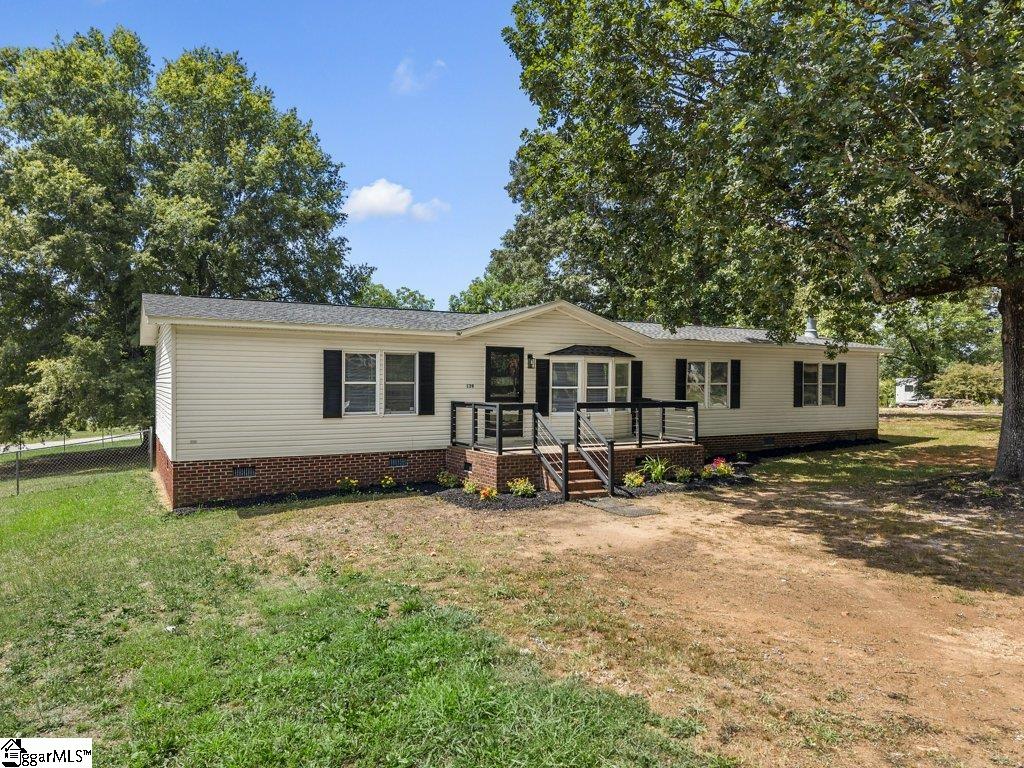 139 Blue Ridge Road Campobello, SC 29322 - Photo 1 of 49 Gallery Image 1