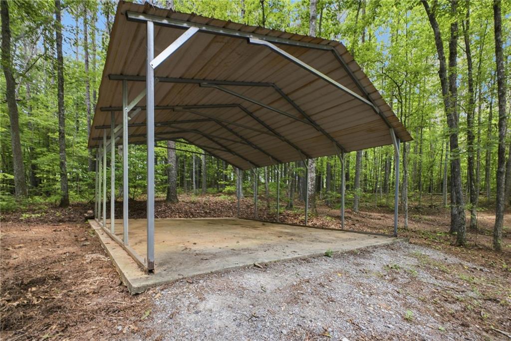 68 Country Creek Road White, GA 30184 - Photo 33 of 47