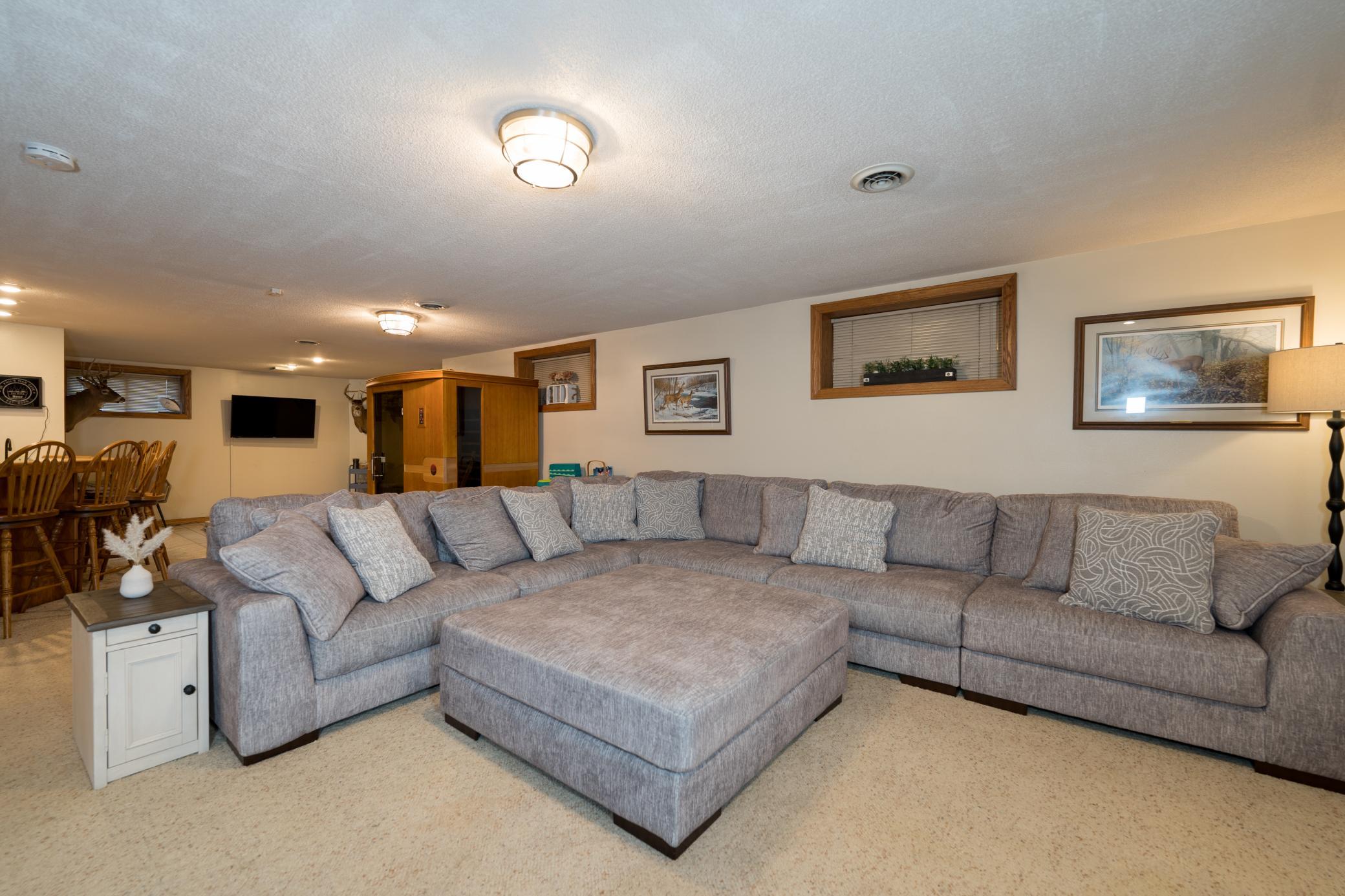 1501 Grover Road Eau Claire, WI 54701 - Photo 44 of 59