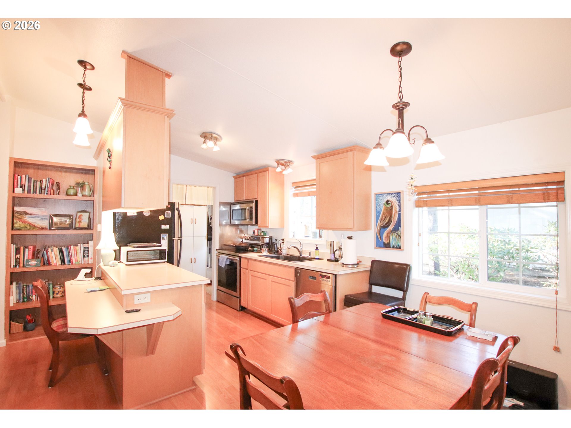 135 43rd Way Florence, OR 97439 - Photo 9 of 28